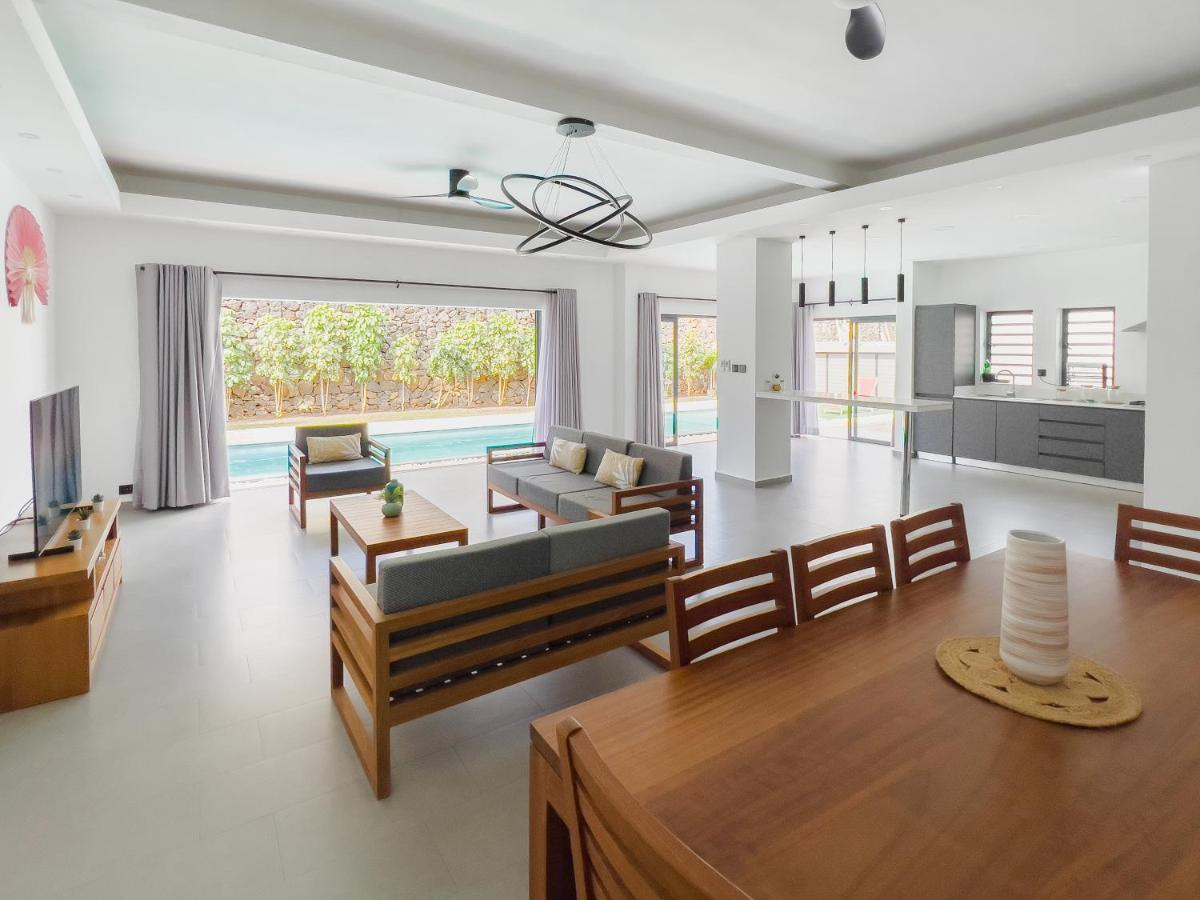 Spacious 4 Bedrooms Villa With Infinity Pool غراند بايَ المظهر الخارجي الصورة